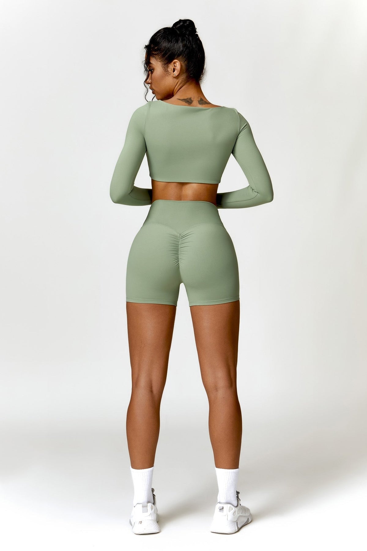 Top Olivia