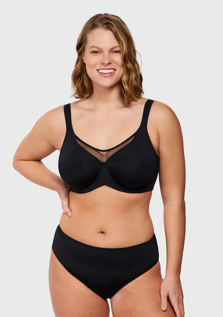 Biustonosz Cloud-Comfort na modelce